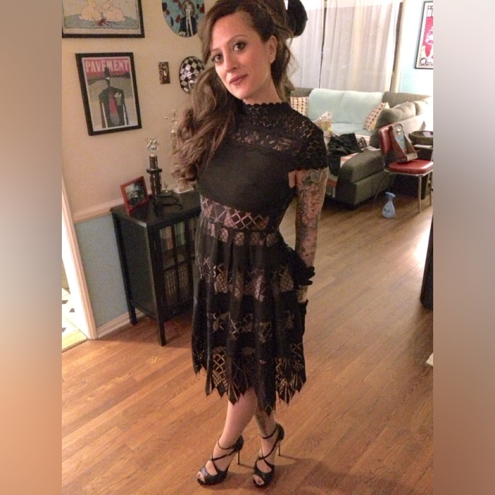 Beautiful LACE COCKTAIL DRESS Black